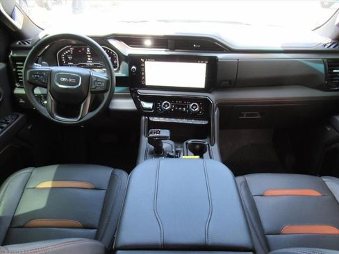 Used 2024 GMC Sierra 1500 AT4 w/ AT4 Premium Package image 12
