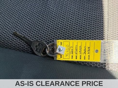 Used 2017 Nissan Versa SV FWD image 16
