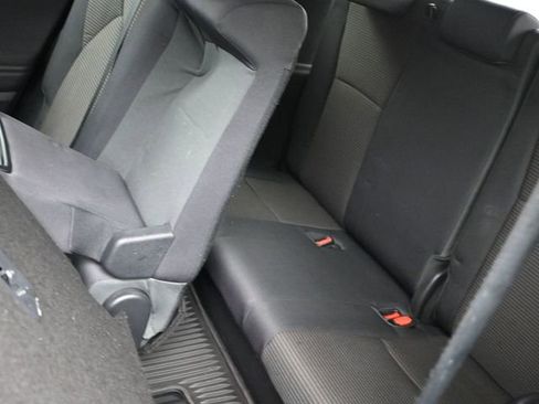 Certified 2022 Toyota Highlander LE image 18