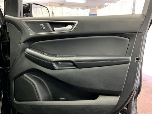 Certified 2024 Ford Edge SEL w/ Convenience Package image 23