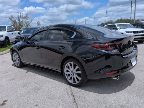 Used 2026 MAZDA MAZDA3 2.5 S Sedan w/ Preferred Pkg FWD image 7