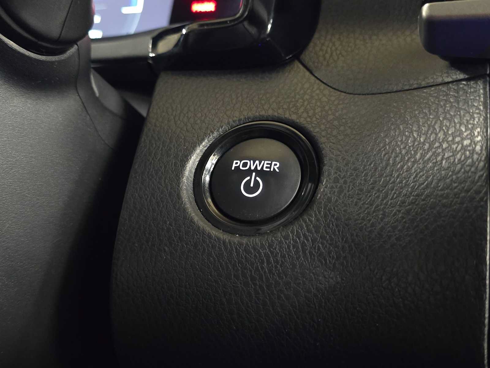Used 2025 Toyota Camry LE FWD image 35