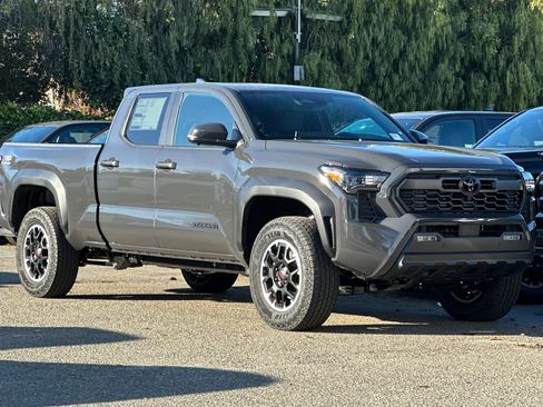 New 2026 Toyota Tacoma SR5 image 10