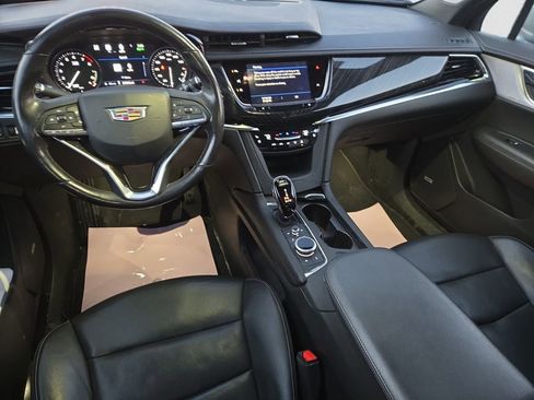 Certified 2023 Cadillac XT6 Premium Luxury w/ Technology Package image 12