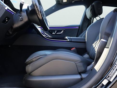 New 2026 Mercedes-Benz S 580 4MATIC Sedan image 37