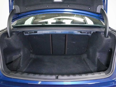 Used 2020 BMW 330i Sedan w/ Premium Package RWD image 22