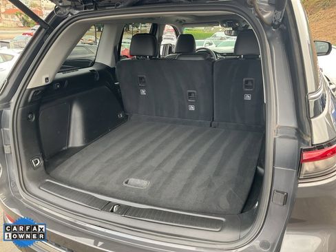 Used 2022 Jeep Grand Cherokee Limited 4xe image 8