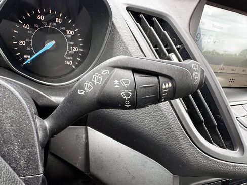 Used 2018 Ford Escape SE w/ SE Sync 3 Package AWD/4WD image 20