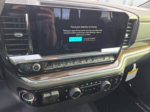 New 2026 Chevrolet Silverado 1500 LT w/ All Star Edition Plus image 18