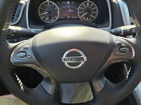 Used 2022 Nissan Murano SV image 28