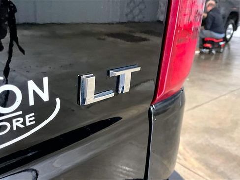 Used 2024 Chevrolet Silverado 1500 LT image 26