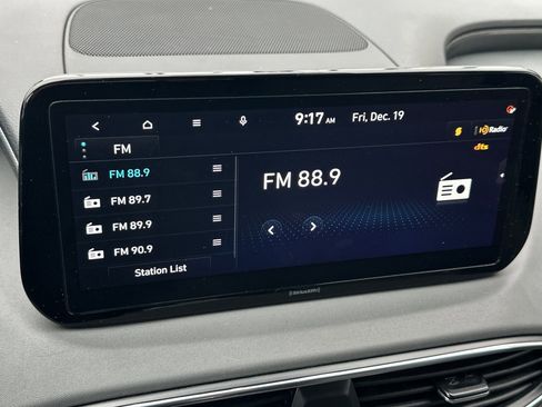 Used 2023 Hyundai Santa Fe SEL image 18