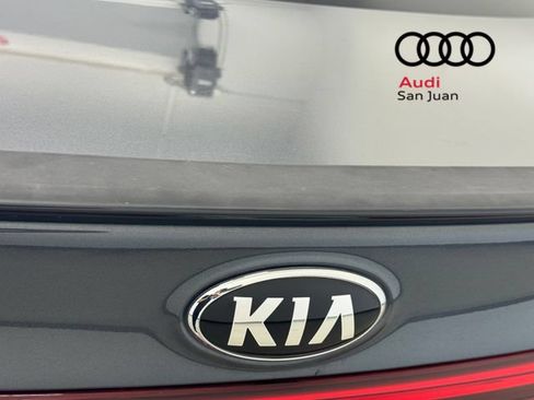 Used 2020 Kia Forte GT-Line w/ GT-Line Premium Package FWD image 8