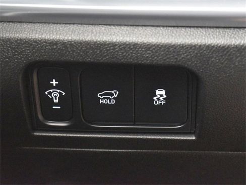 Certified 2025 Kia Sorento SX Prestige image 28