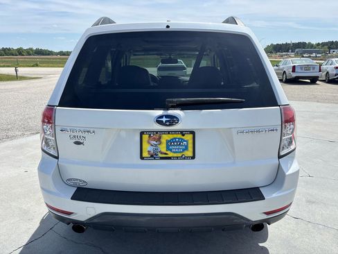 Used 2009 Subaru Forester 2.5X Limited w/ Popular Equipment Group 4B image 5