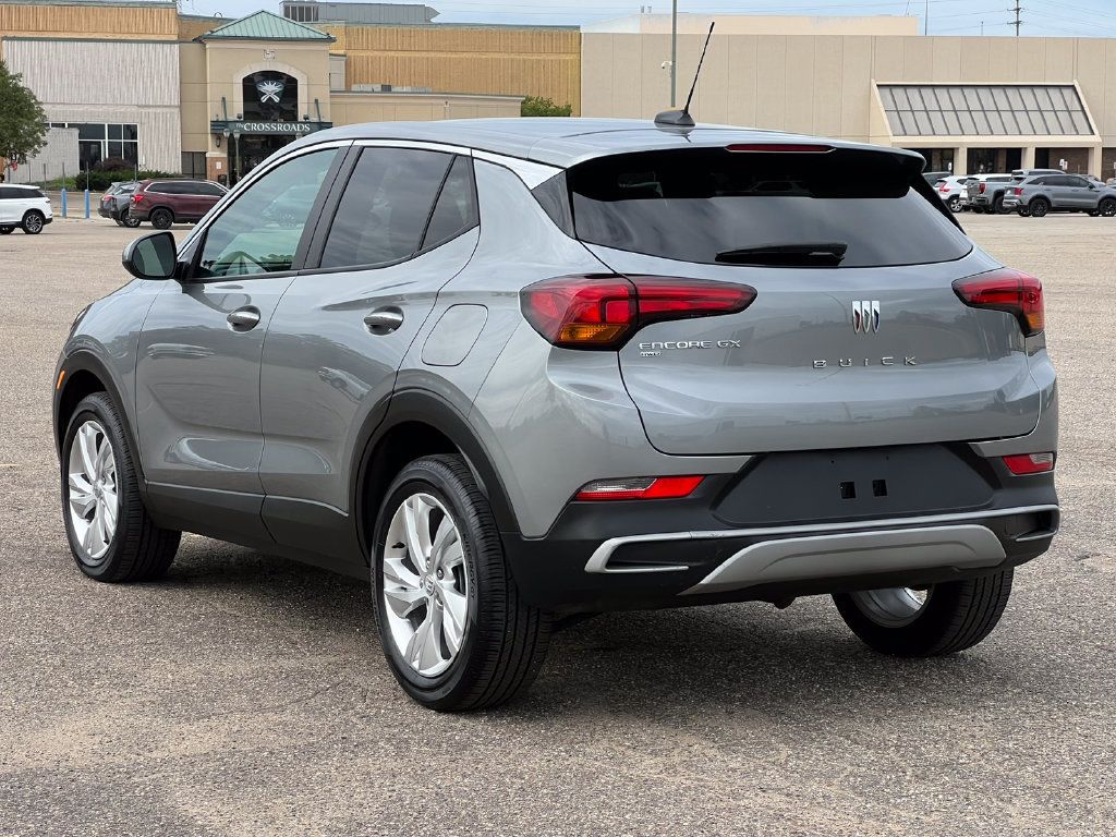 Used 2024 Buick Encore GX Preferred AWD/4WD image 9