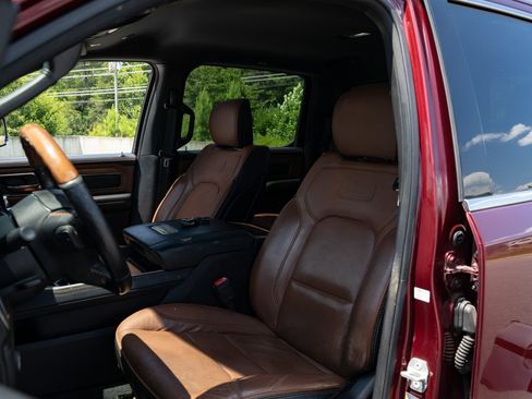 Used 2019 RAM 1500 Limited AWD/4WD image 15