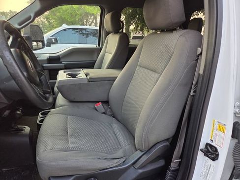 Used 2017 Ford F250 XLT AWD/4WD image 10