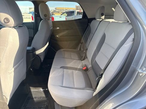 Used 2025 Chevrolet TrailBlazer LT w/ Driver Confidence Package image 24