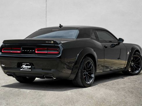 Used 2021 Dodge Challenger R/T Scat Pack RWD image 8