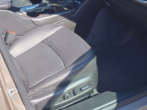 Used 2024 Chevrolet Malibu LT image 7