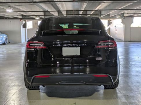 Used 2023 Tesla Model X Plaid image 6