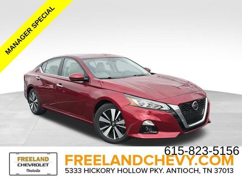 Used 2022 Nissan Altima 2.5 SL FWD image 1