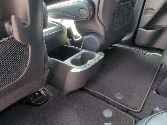 New 2026 Chrysler Pacifica Select FWD image 25