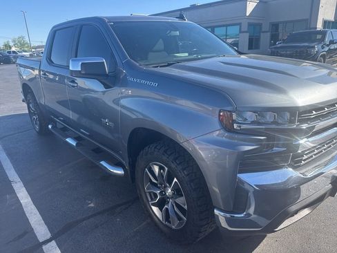 Used 2019 Chevrolet Silverado 1500 LT w/ Texas Edition RWD image 3