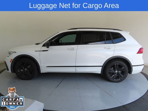 Used 2024 Volkswagen Tiguan SE R-Line w/ MDO Package, Three-Row FWD image 7