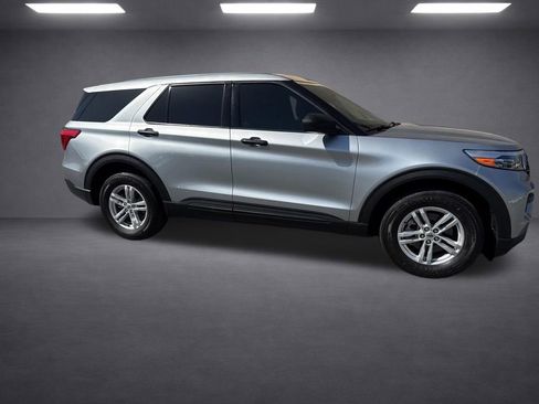 Used 2022 Ford Explorer 4WD image 11