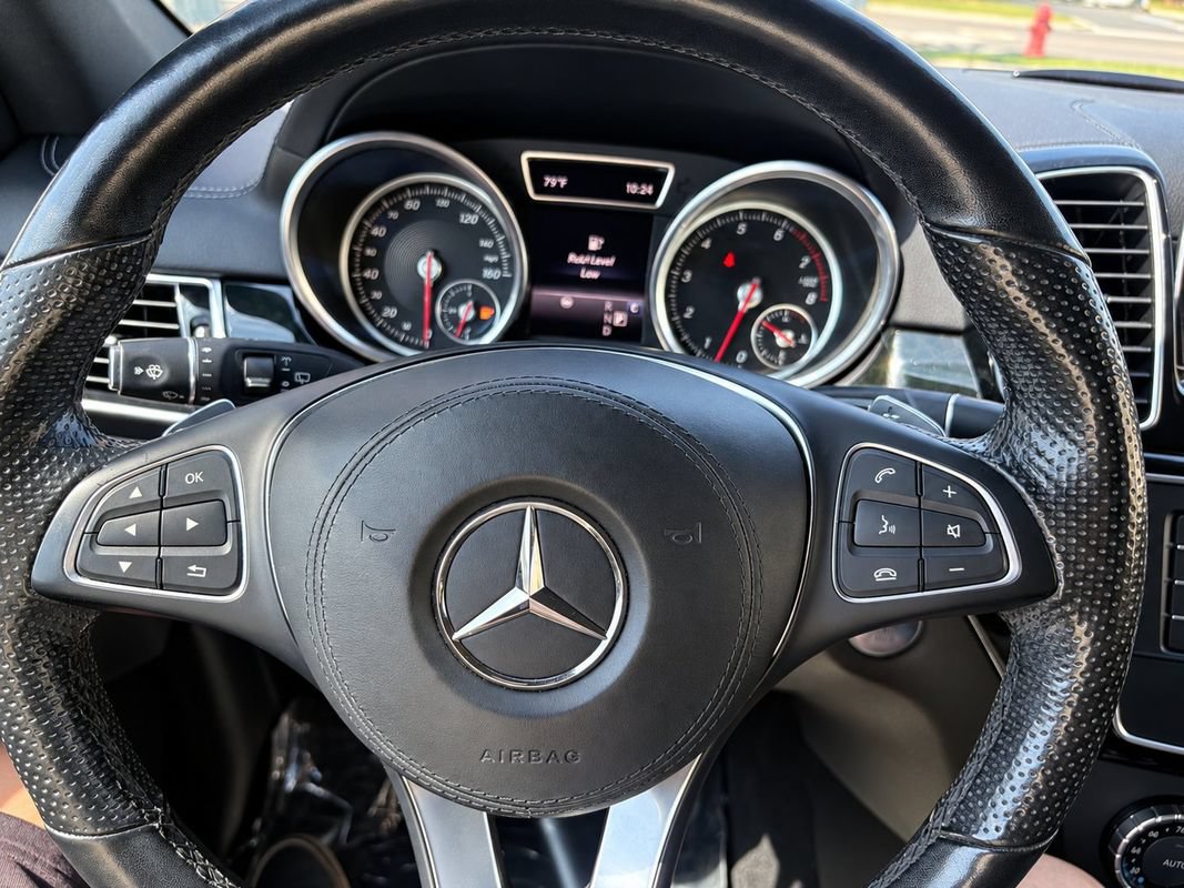 Used 2019 Mercedes-Benz GLS 450 4MATIC image 28