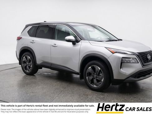 Used 2025 Nissan Rogue SV FWD image 1