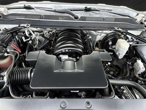 Used 2018 GMC Yukon SLT w/ Open Road Package image 10