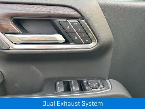 New 2026 GMC Sierra 1500 SLT w/ SLT Premium Package AWD/4WD image 21