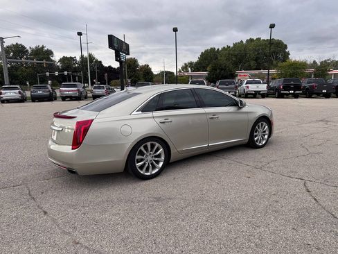 Used 2016 Cadillac XTS Luxury w/ Driver Awareness Package image 5