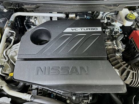 Used 2022 Nissan Rogue SV AWD/4WD image 9