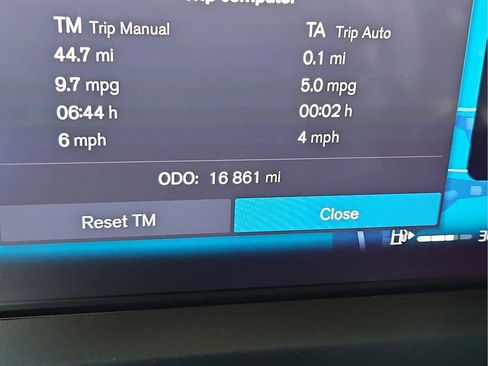 Used 2025 Volvo V60 B5 Cross Country Plus AWD/4WD image 22