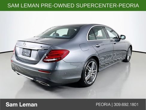 Used 2018 Mercedes-Benz E 300 4MATIC image 7