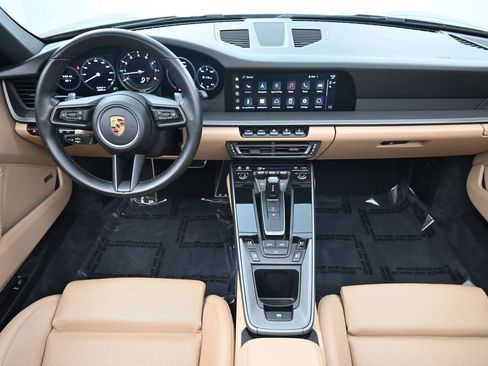 Certified 2022 Porsche 911 Carrera image 6