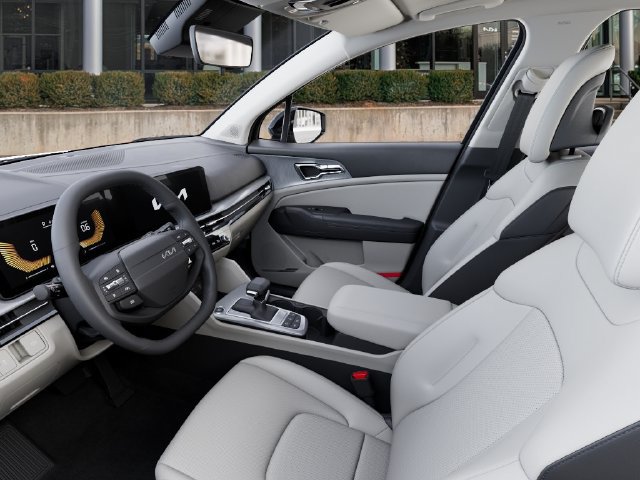 New 2026 Kia Sportage EX FWD image 18