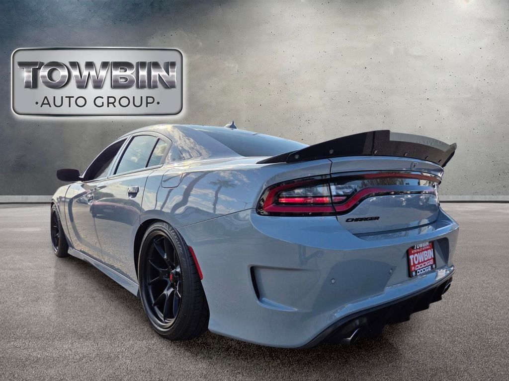 Used 2020 Dodge Charger GT w/ Blacktop Package RWD image 6