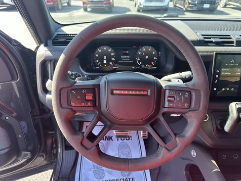 Used 2023 Land Rover Defender 110 AWD/4WD image 20