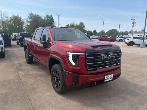 New 2026 GMC Sierra 2500 AT4 w/ AT4 Premium Plus Package AWD/4WD image 8