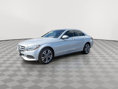 Used 2018 Mercedes-Benz C 300 4MATIC Sedan w/ Multimedia Package image 5