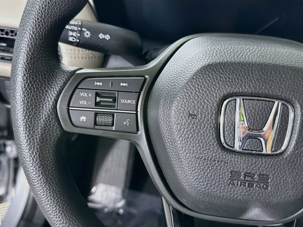 Used 2025 Honda HR-V LX image 20
