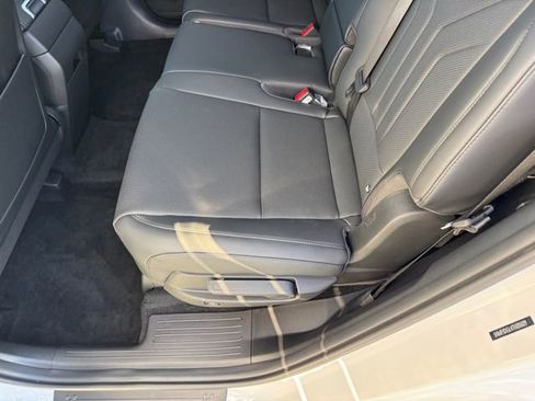 New 2026 Hyundai Santa Fe XRT AWD/4WD image 9