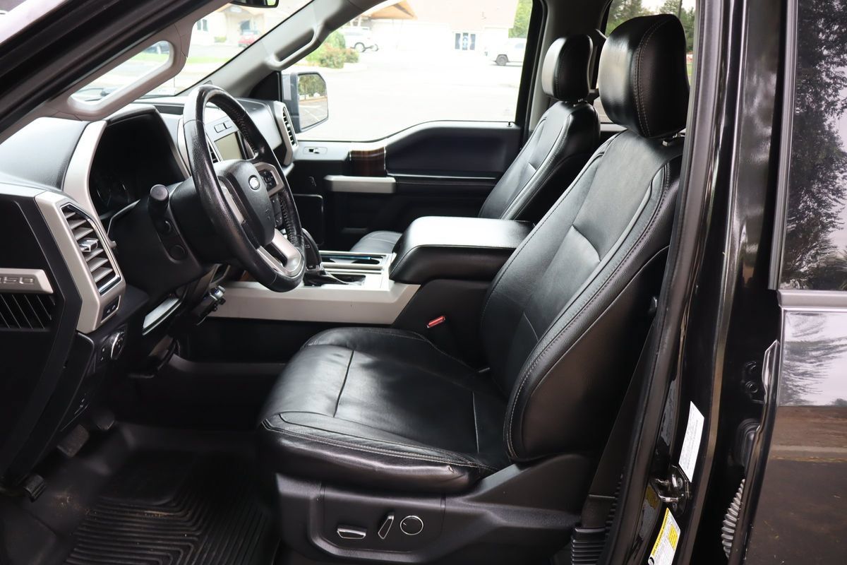 Used 2015 Ford F150 Lariat w/ Equipment Group 502A Luxury AWD/4WD image 19