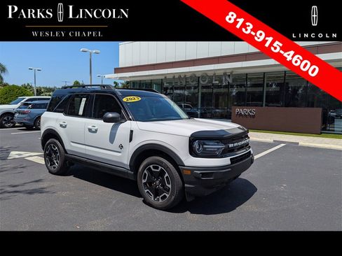 Used 2023 Ford Bronco Sport Outer Banks w/ Tech Package image 1