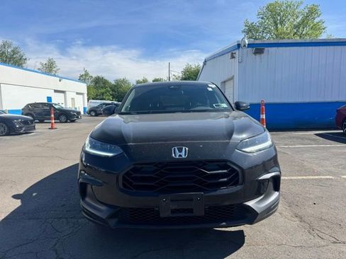 Used 2023 Honda HR-V Sport image 7